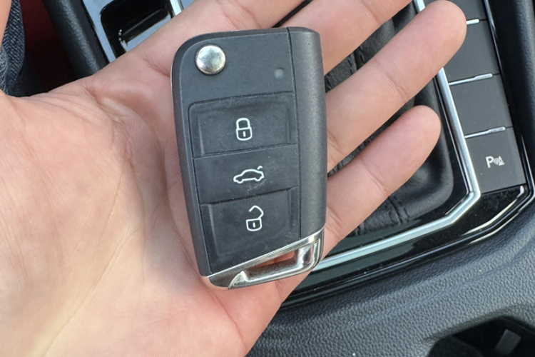 大众 朗逸 2024款 300TSI DSG星空领先版中控内饰7005