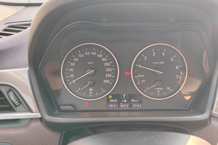 宝马X1 2018款 sDrive18Li 尊享型中控内饰15