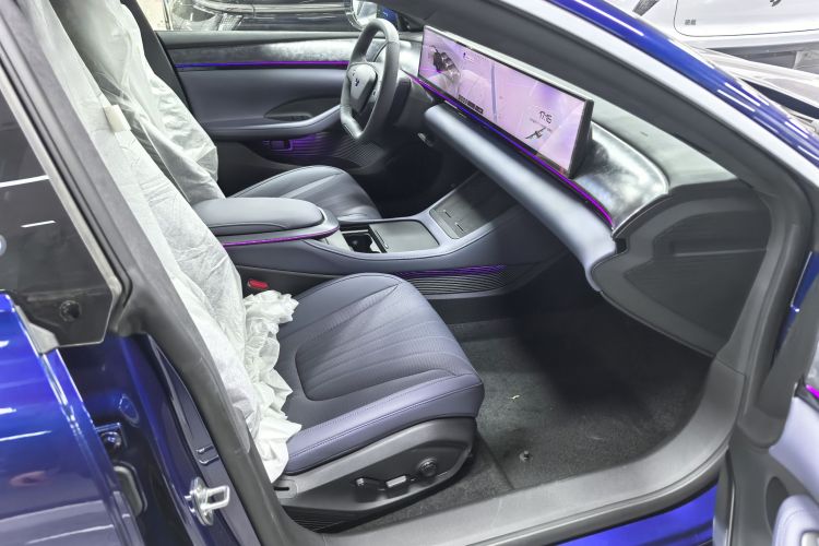 极越07 2024款 标准版中控内饰7005