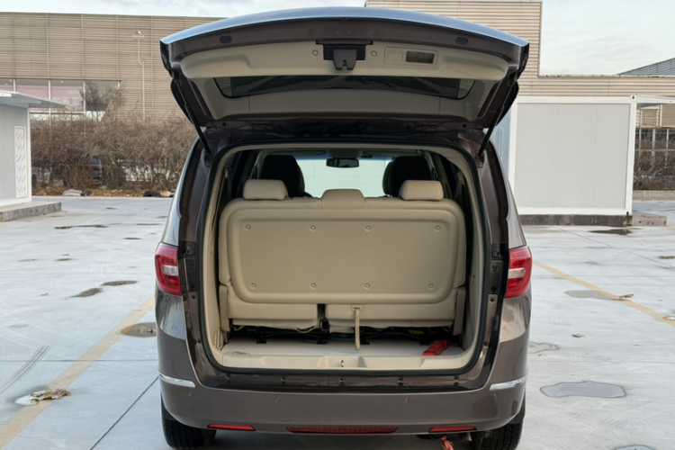 别克GL8 2017款 25S 豪华型 国V局部细节23