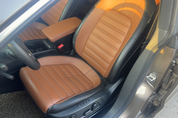 一汽-大众CC 2013款 1.8TSI 豪华型局部细节19