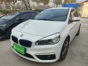 宝马2系旅行车 2016款 218i 运动设计套装