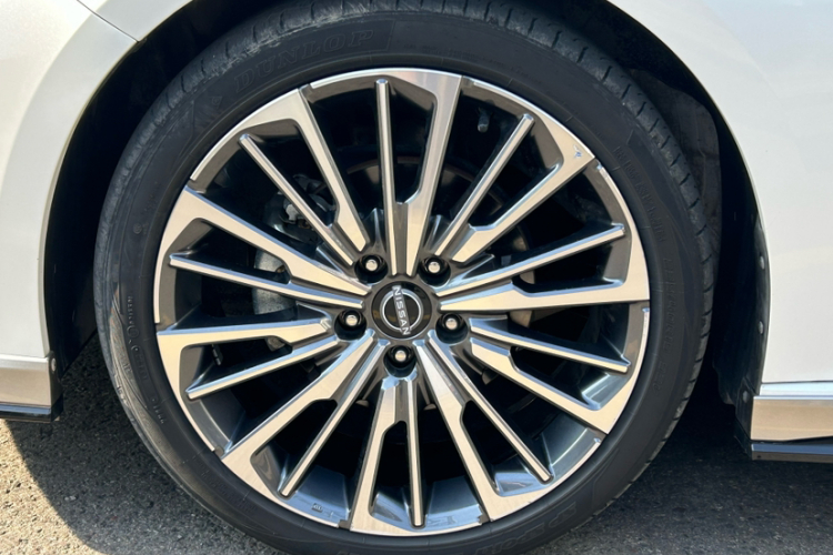 日产 天籁 2022款 2.0T XL 进享版车身外观6011