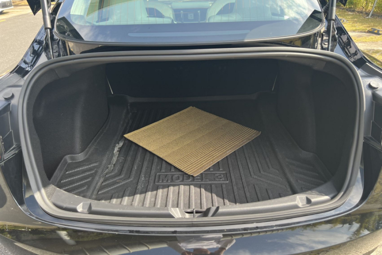 特斯拉 Model 3 2020款 标准续航后驱升级版局部细节23