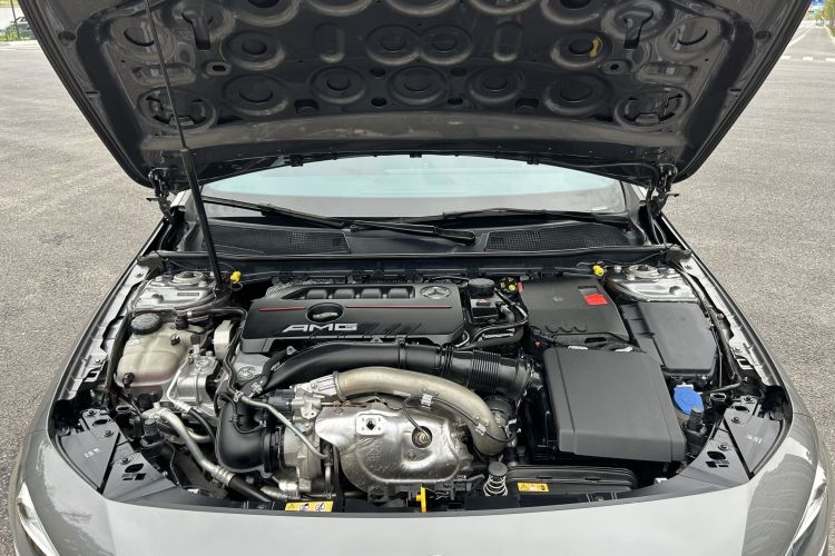 奔驰A级AMG 2022款 AMG A 35 L 4MATIC中控内饰7009