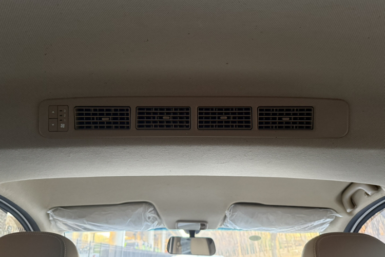 五菱汽车 五菱宏光 2021款 1.5L S舒适型LAR中控内饰7005