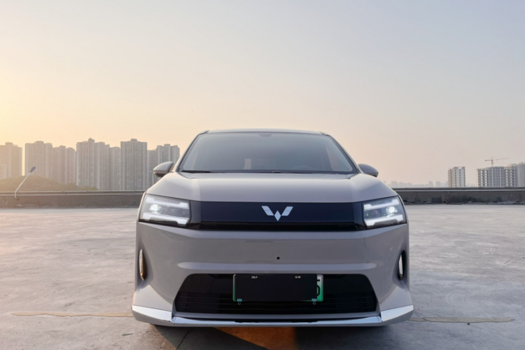 五菱汽车 星光730新能源 2025款 纯电 500km 豪华型车身外观6001