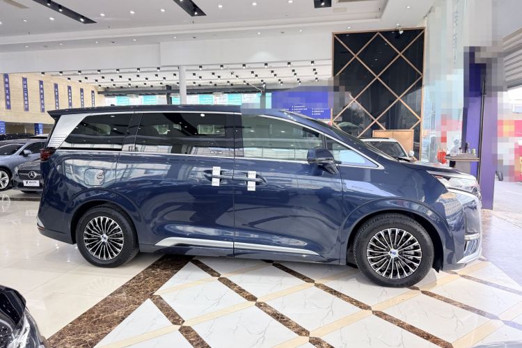 腾势D9 2022款 DM-i 1040 尊贵型车身外观6008