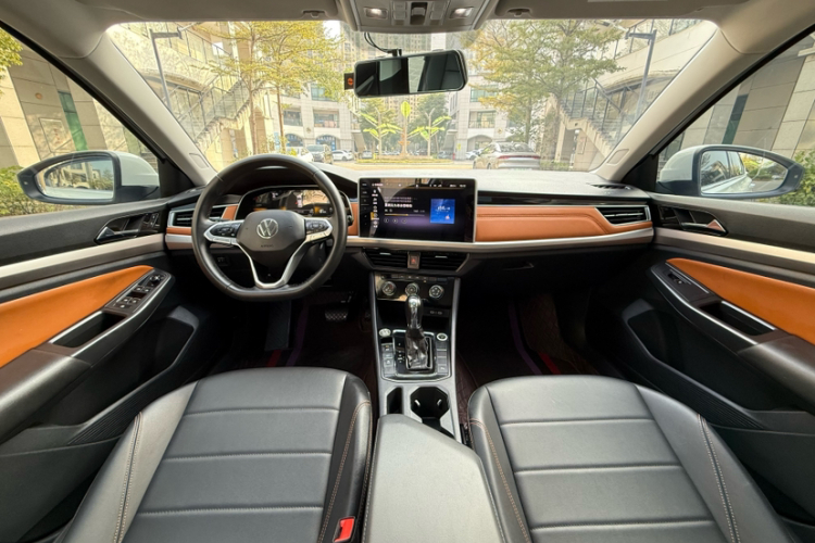 大众 宝来 2023款 200TSI DSG悦行版中控内饰7003