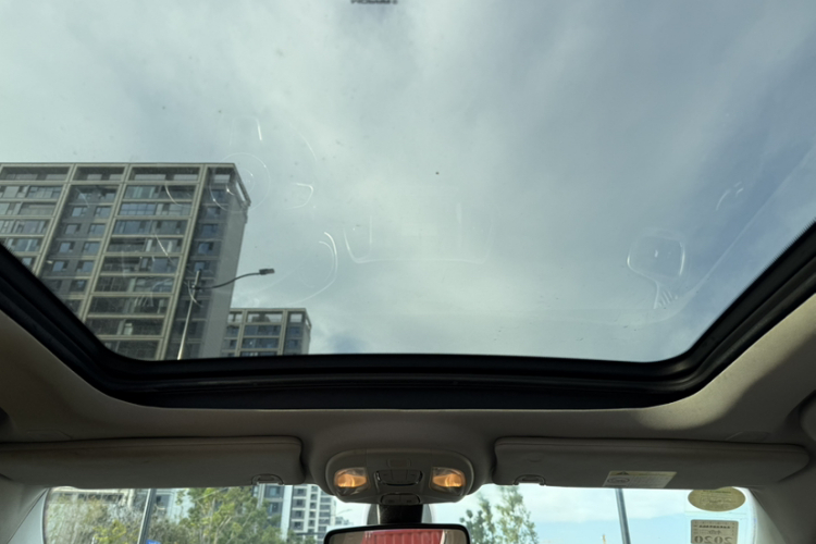 Jeep 指南者 2017款 200T 自动家享四驱版局部细节22