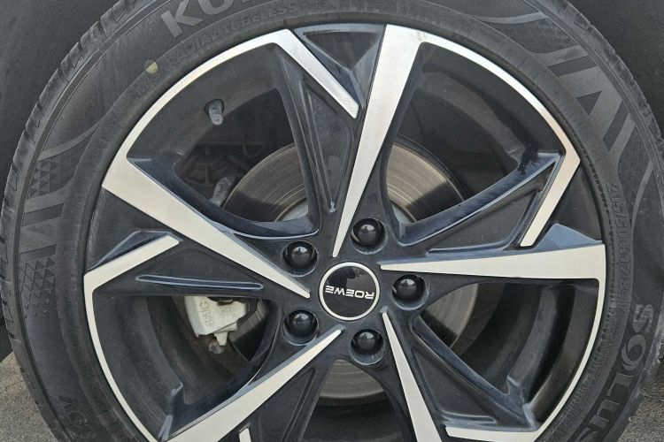 荣威i5 2023款 1.5L CVT尊荣版中控内饰7007