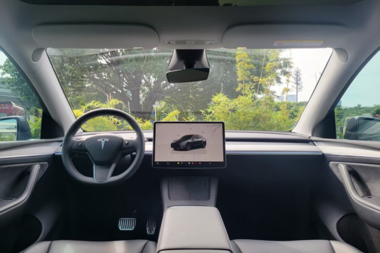 特斯拉 Model Y 2024款 后轮驱动版局部细节22