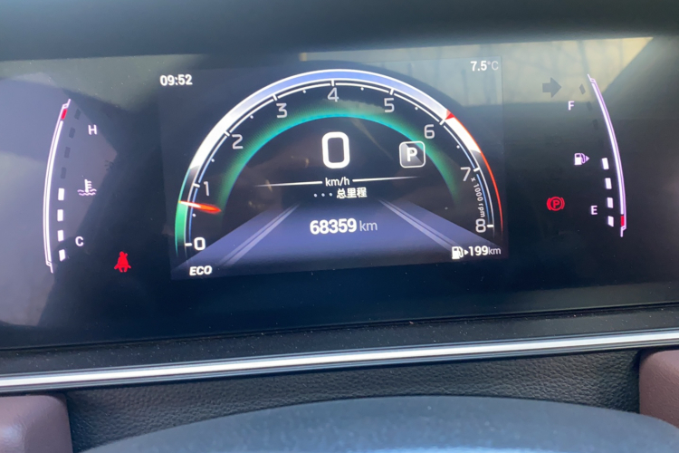 广汽传祺 传祺M6 2021款 PRO 270T DCT尊享版中控内饰15