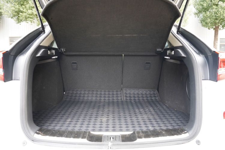 本田 冠道 2020款 370TURBO 两驱豪华版中控内饰7007