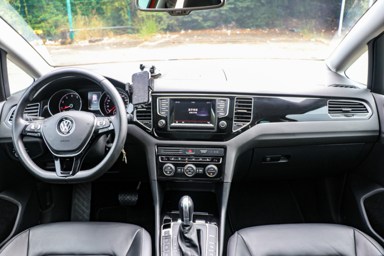 大众 高尔夫(进口) 2015款 1.4TSI Sportsvan中控内饰7007