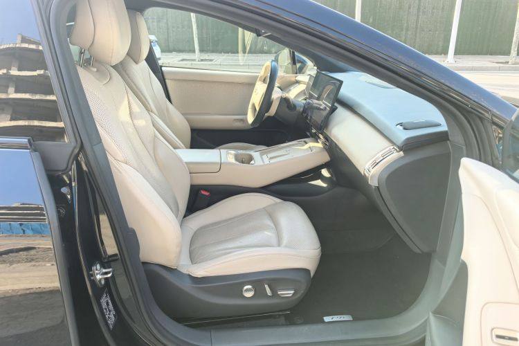 小鹏P7+ 2024款 长续航 Max局部细节41