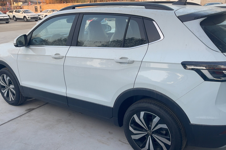 大众 途岳 2026款 新锐 1.5L 锐意版车身外观6005