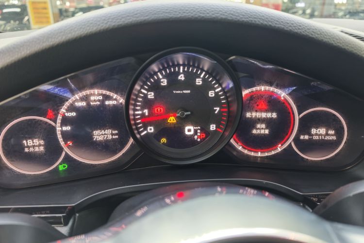 保时捷 2018款 Cayenne 3.0T中控内饰15