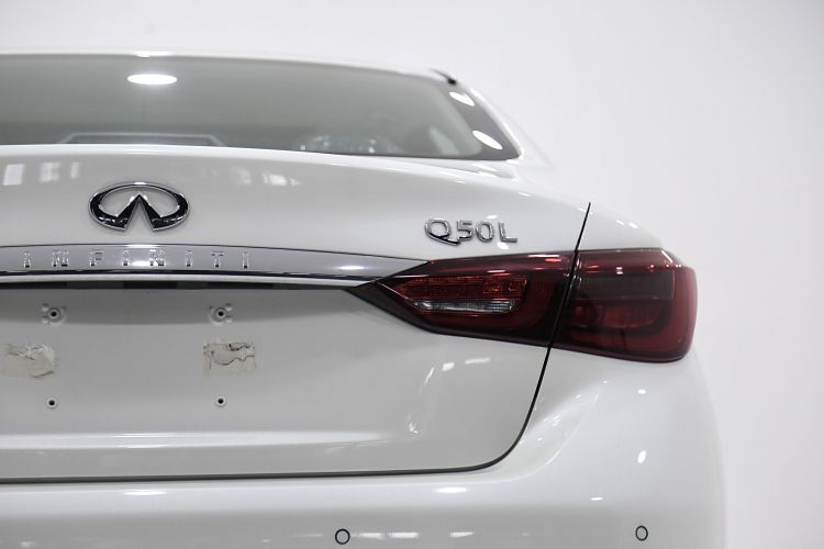 英菲尼迪Q50L 2022款 2.0T 逸享版车身外观6003