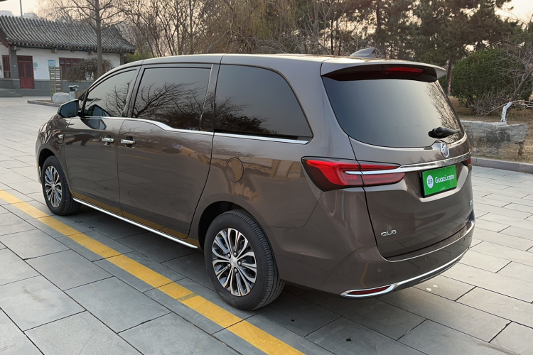 别克GL8 2023款 改款 陆上公务舱 豪华型车身外观6007