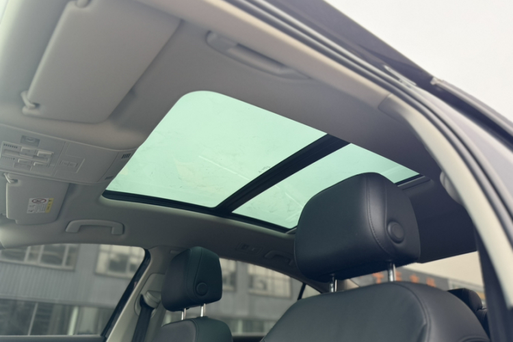 大众 迈腾 2019款 330TSI DSG 豪华型 国VI中控内饰7008