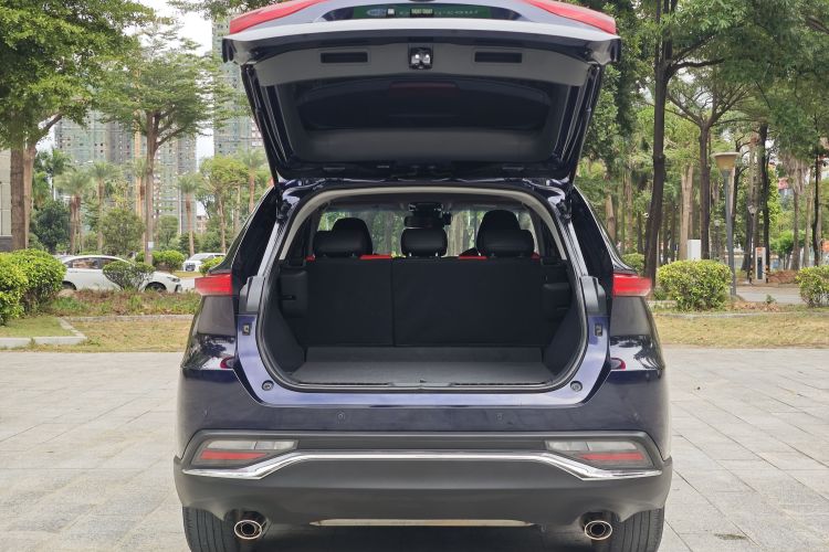 丰田 凌放HARRIER 2023款 2.0L CVT两驱进取版局部细节23