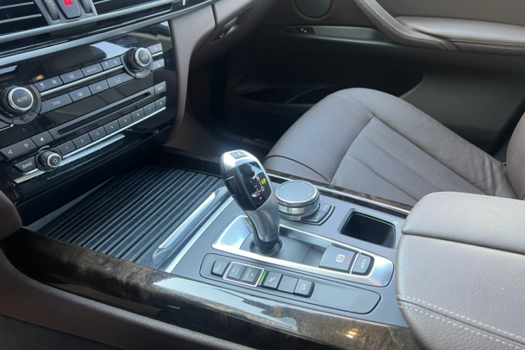 宝马X5(进口) 2018款 xDrive28i局部细节18