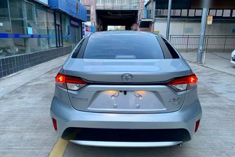 丰田 雷凌 2021款 185T CVT豪华版车身外观6004