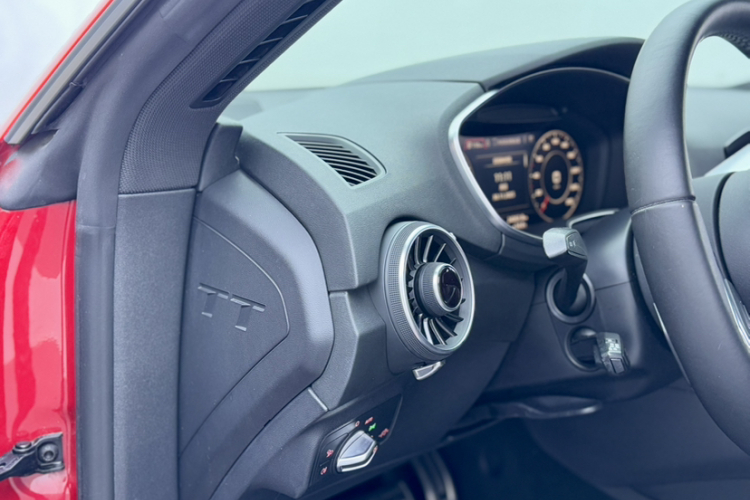 奥迪TT 2015款 TT Coupe 45 TFSI局部细节14