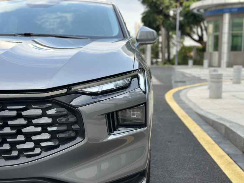福特 蒙迪欧 2025款 2.0T EcoBoost 豪华型(2)