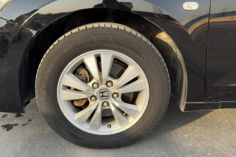 本田 雅阁 2012款 2.0L SE车身外观6002