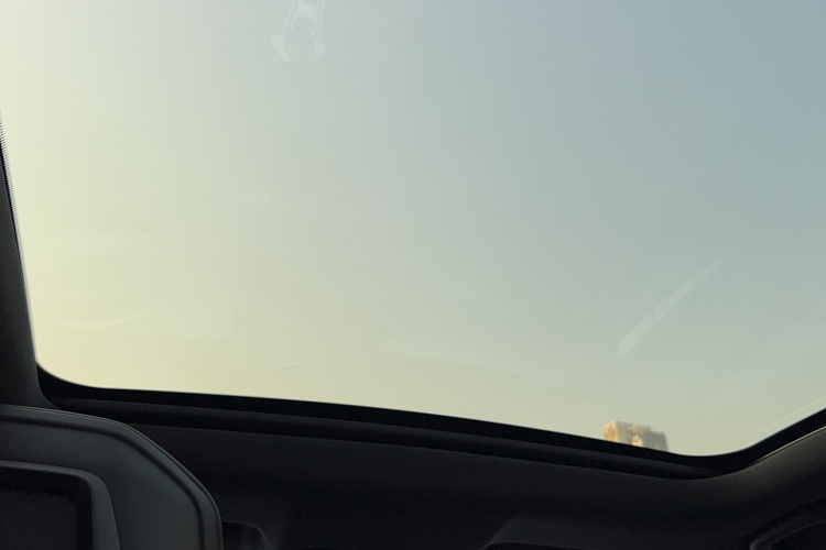 长安UNI-V 2022款 1.5T 运动版局部细节22