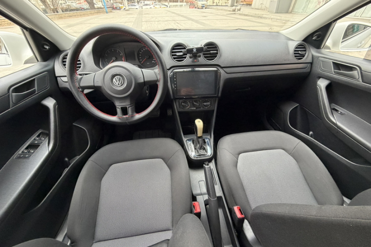 大众 捷达 2015款 1.6L 自动时尚型中控内饰7003