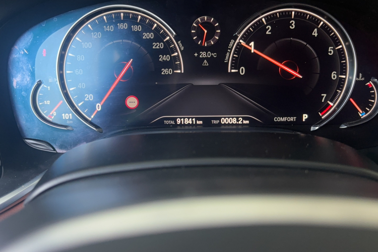 宝马7系 2018款 740Li 领先型 M运动套装中控内饰15