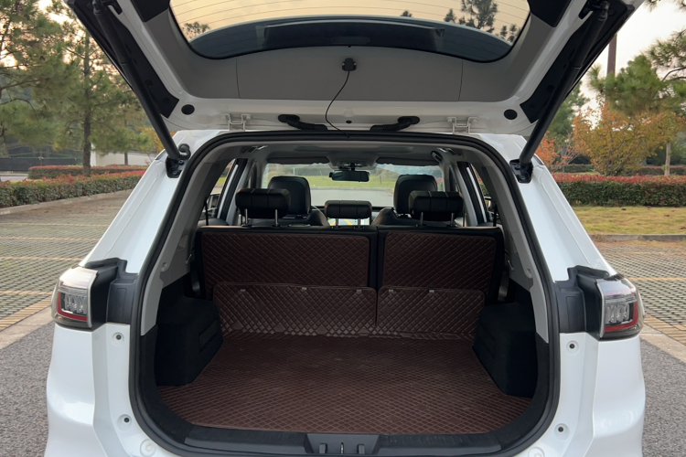 奇瑞 瑞虎8 PLUS 2022款 鲲鹏版 390TGDI DCT豪情版+局部细节23