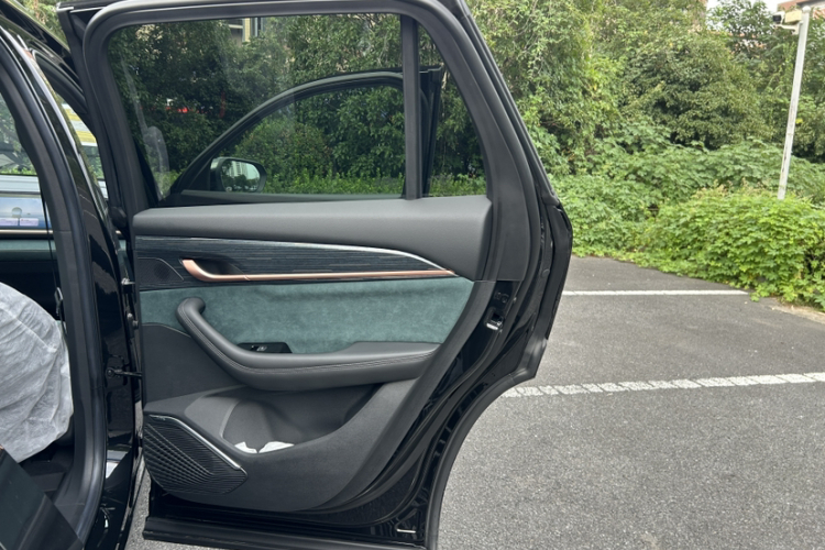 吉利汽车 星越L智擎 2024款 1.5T 天宫版中控内饰7004