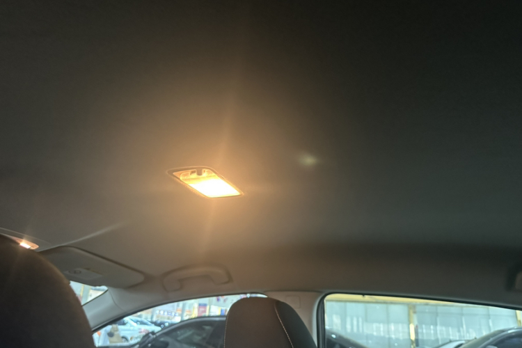 日产 轩逸 2024款 经典 1.6XE CVT舒适版中控内饰7004