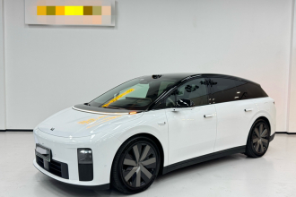 理想汽车 理想i6 2025款 四驱标准型