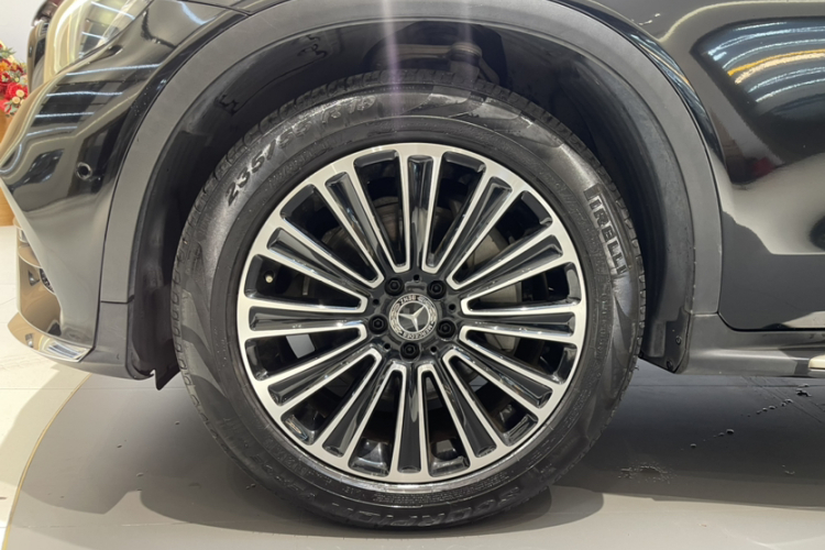 奔驰GLC 2019款 GLC 260 L 4MATIC 动感型车身外观6003