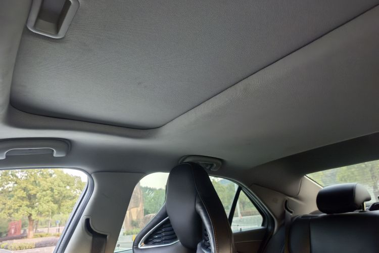 凯迪拉克ATS-L 2017款 28T 时尚型中控内饰7009