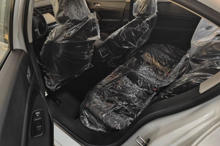 标致408 2020款 360THP 十周年质臻版中控内饰7001