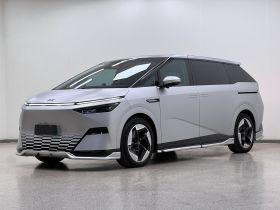 小鹏X9 2024款 640四驱高性能Max