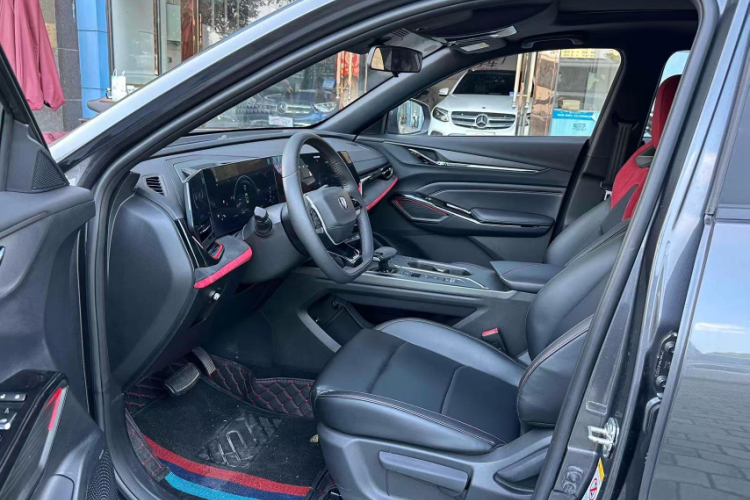 长安X5 PLUS 2024款 1.5T DCT先锋型中控内饰7003