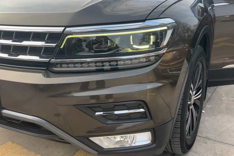 大众 途观L 2018款 380TSI 自动四驱豪华版局部细节36