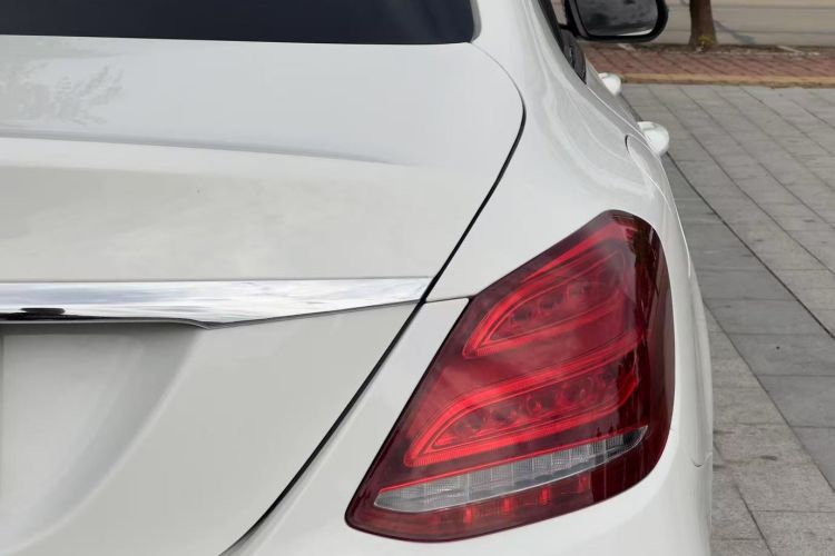 奔驰C级 2016款 C 200 运动版车身外观6007