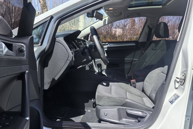 大众 高尔夫 2020款 280TSI DSG舒适型中控内饰7002
