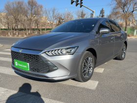 比亚迪 秦PLUS 2021款 DM-i 120KM 旗舰型