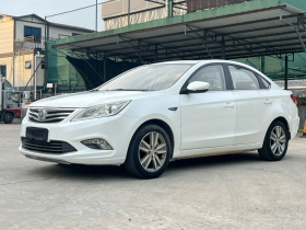 长安 逸动 2015款 1.6L 手动豪华型 国V