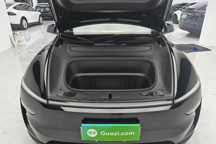 特斯拉 Model Y 2025款 后轮驱动版局部细节24