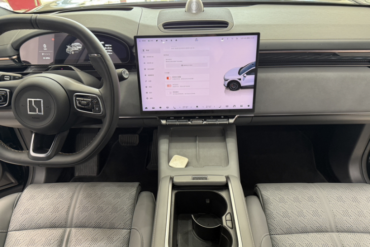 极氪7X 2025款 75kWh 后驱智驾版局部细节16